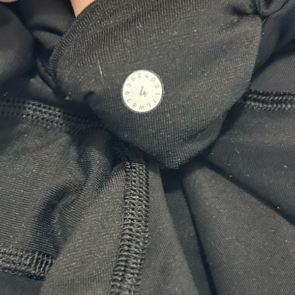 lululemon Final Lap skirt/ Skort - Picture 5 of 5